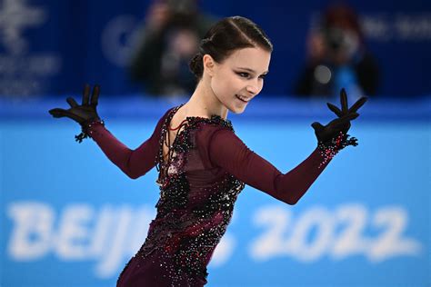 Figure skating at the 2022 Winter Olympics – Women's singles.